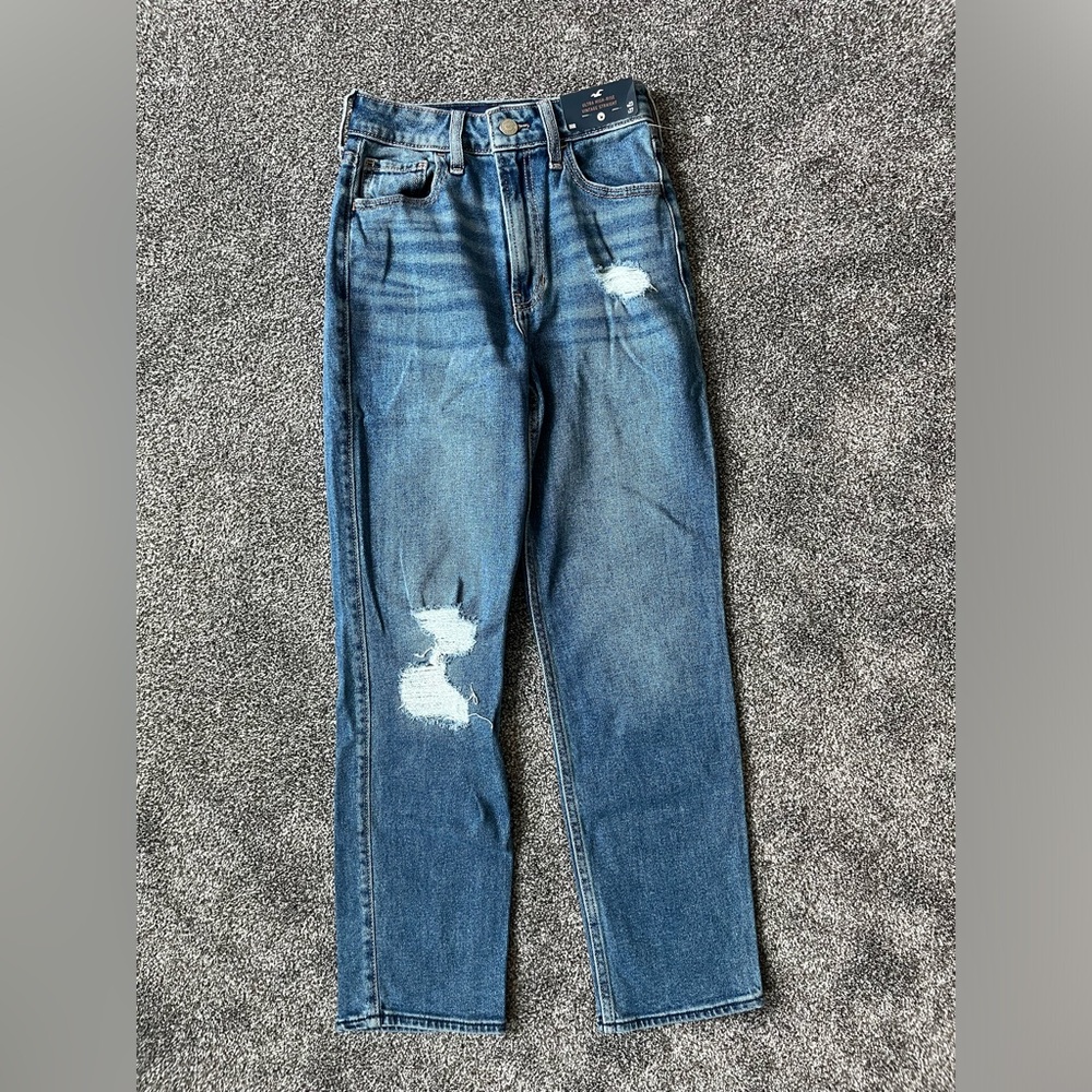Hollister Ultra High Rise Vintage Straight Jeans